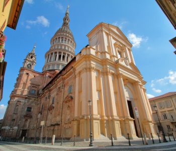 Baslica di San Gaudenzio a Novara Italia